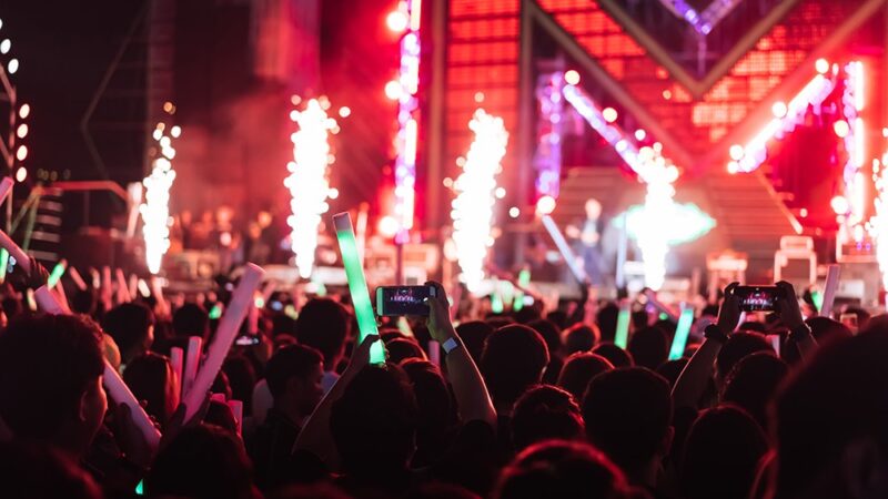 Muzyczna podróż z Leonardem Cohenem: Koncert Yanistan na Zamku Kazimierzowskim