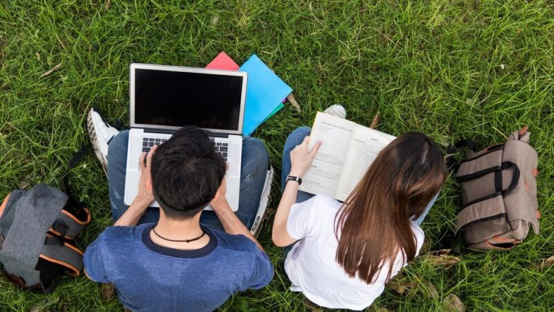 INWESTYCJE W TECHNOLOGIE EDUKACYJNE W POWIECIE PRZEMYSKIM