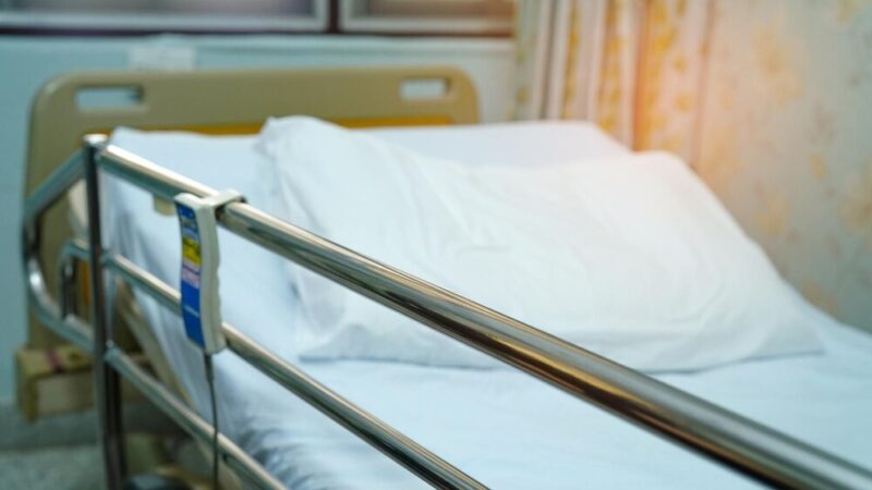 Nowy inkubator hybrydowy wzbogaca Oddział Neonatologii w Przemyślu