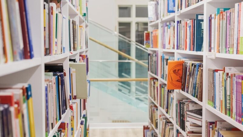 Zwróć książki, by inni mogli cieszyć się czytaniem!