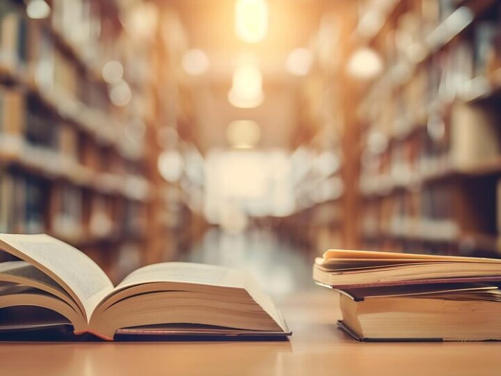 Nocne odkrycia w bibliotece: dzieci wkraczają do świata książek