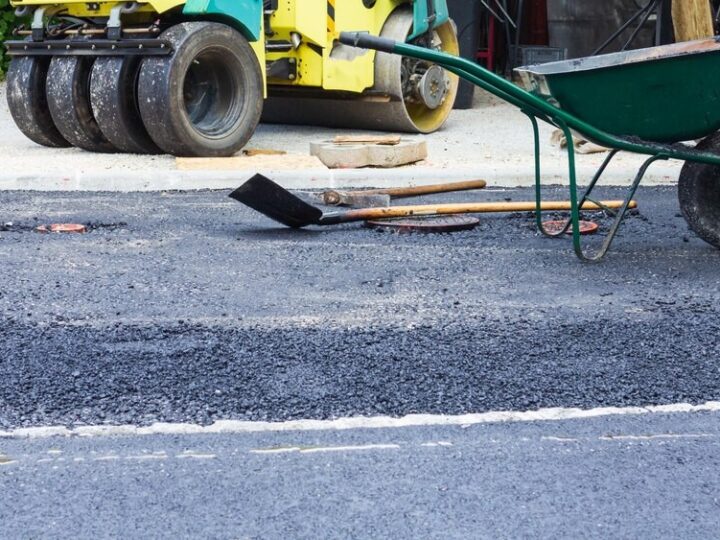 Utrudnienia dla pieszych podczas przebudowy gazociągu w Przemyślu
