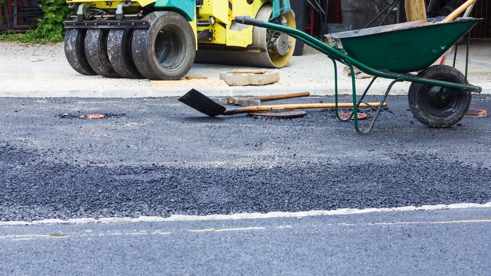 Utrudnienia dla pieszych podczas przebudowy gazociągu w Przemyślu