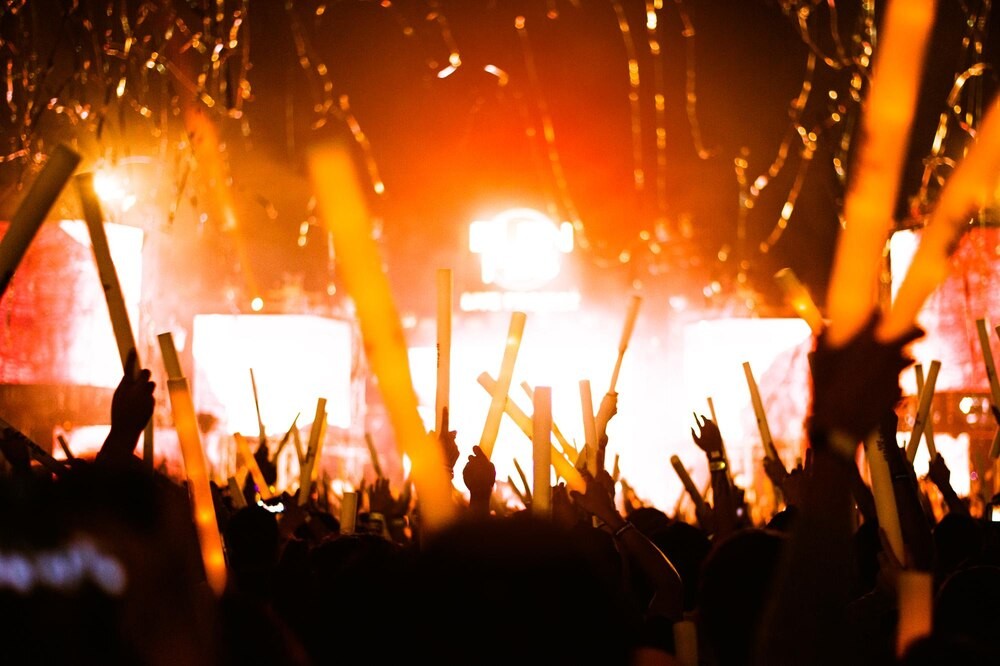 Zanurz się w rockowe brzmienia: Zeppelinians na żywo!