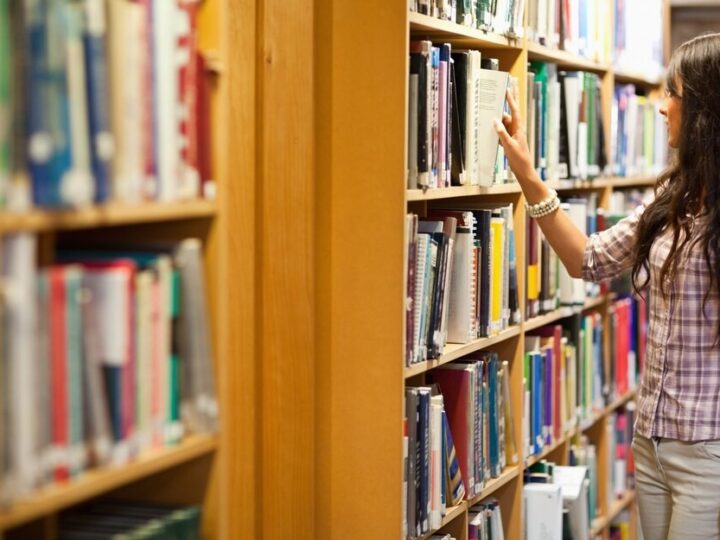 W objęciach słowa: powrót do poezji