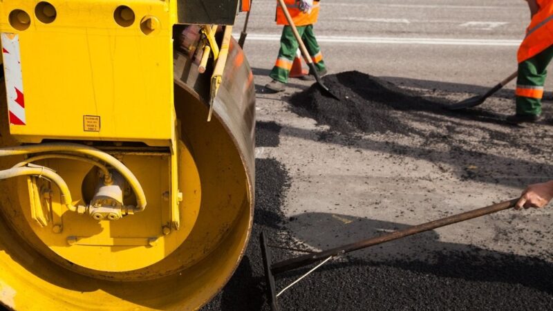 Nowe umowy inwestycyjne w powiecie: Infrastruktura zyska na znaczeniu w Krównikach i Łuczycach