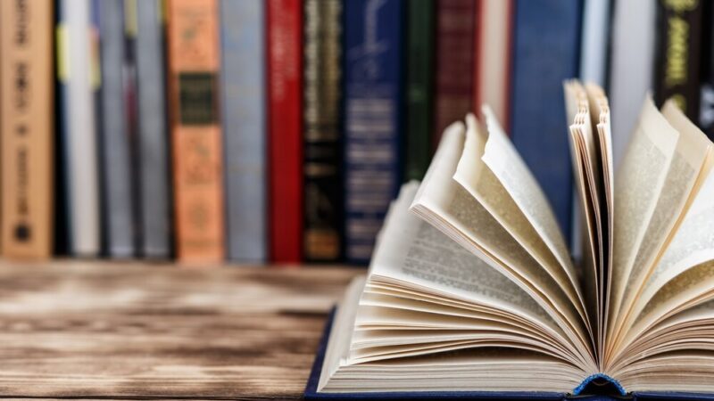 Literackie wyzwania dla twórców: Konkursy pod patronatem Prezydenta Przemyśla startują!