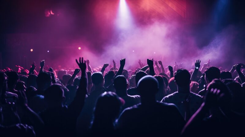 Zamkowe Kino Plenerowe: Francuska komedia „Nasze najlepsze wesele” na dużym ekranie