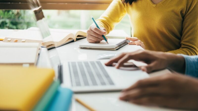Inwestycje w edukację w Dubiecko: Nowe wsparcie finansowe!